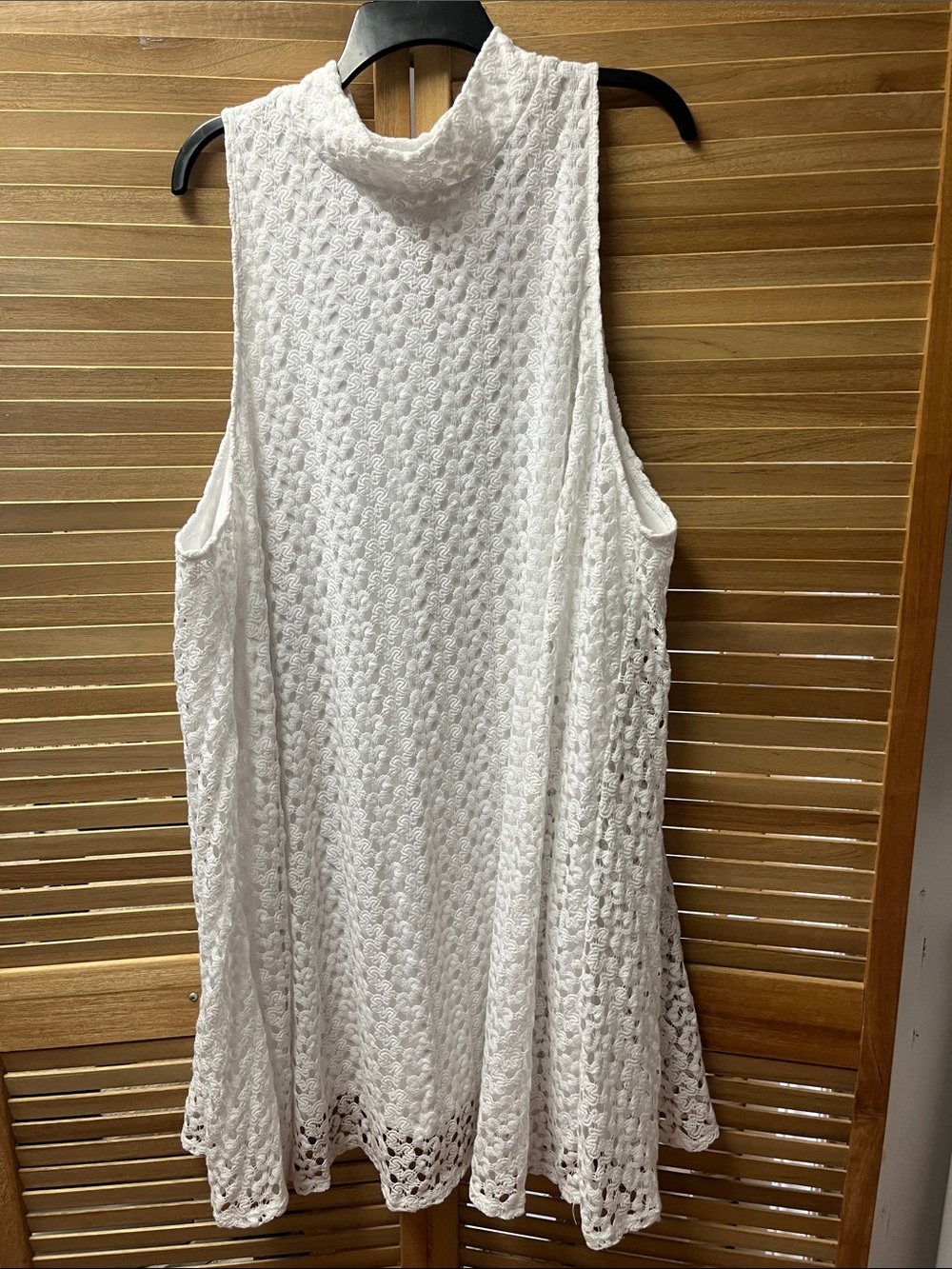 White Crochet Sleeveless Tunic Dress